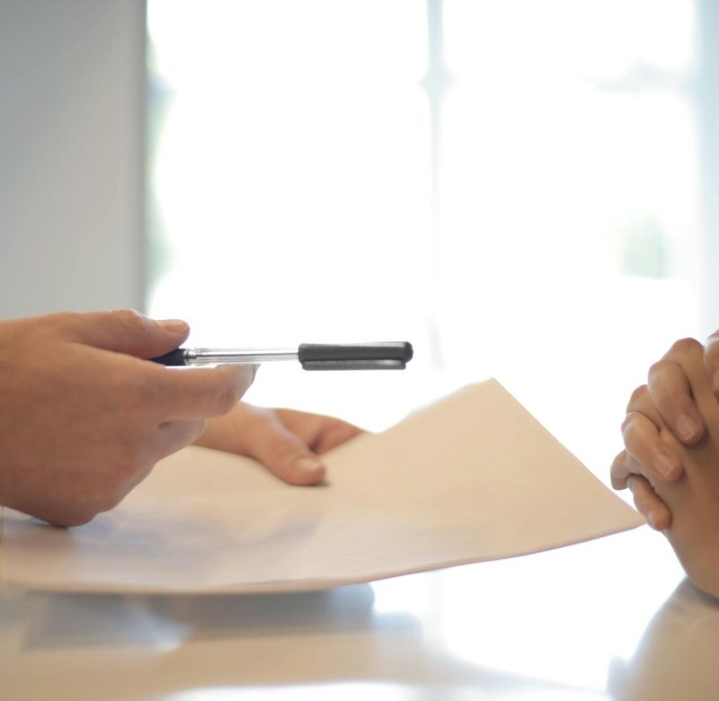 avocat oradeadrept comercial